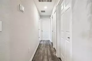 114 Eagle Summit Dr, Ruskin, FL 33570 - Photo 27