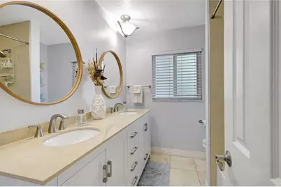 1389 47th Avenue NE, Saint Petersburg, FL 33703 - Photo 15