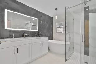 4423 Horseshoe Pick Ln, Valrico, FL 33594 - Photo 25