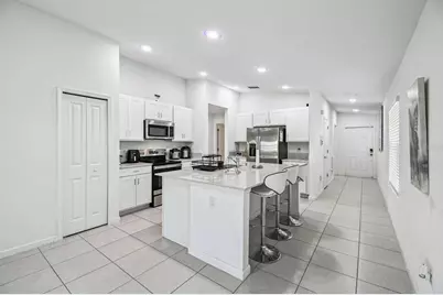 702 Papillon Street SW, Palm Bay, FL 32908 - Photo 5