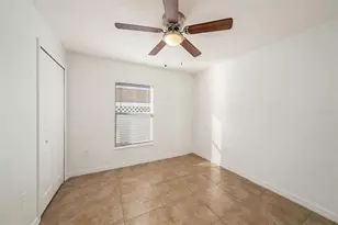 1020 Brenton Leaf Dr, Ruskin, FL 33570 - Photo 19