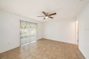 1020 Brenton Leaf Dr, Ruskin, FL 33570 - Photo 17