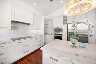 109 15th St, Belleair Beach, FL 33786 - Photo 11