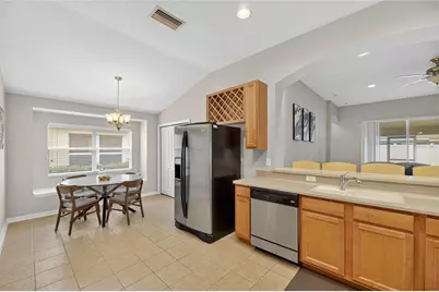 424 Down Pine Drive, Seffner, FL 33584 - Photo 9