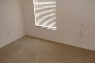 6754 Lake Rochester Ln, Gibsonton, FL 33534 - Photo 5