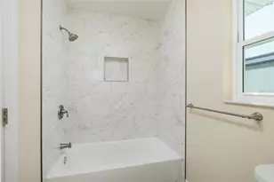 1440 Sea Gull Dr S, Saint Petersburg, FL 33707 - Photo 29