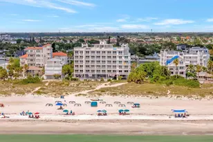 10116 Gulf Blvd, Treasure Island, FL 33706 - Photo 7