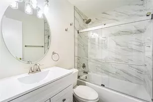 10315 Fernbrook Ln, Tampa, FL 33624 - Photo 19