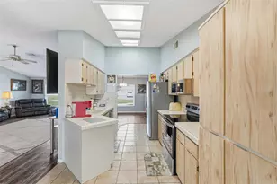 10490 Little St, Spring Hill, FL 34608 - Photo 13