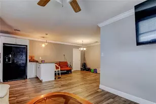 4532 Devonshire Rd, Tampa, FL 33634 - Photo 7