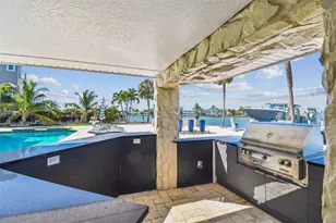 582 Johns Pass Ave, Madeira Beach, FL 33708 - Photo 93