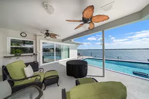 615 Harbor Is, Clearwater Beach, FL 33767 - Photo 5