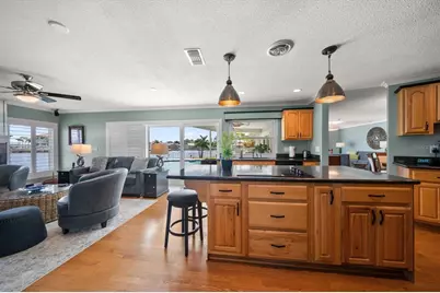 615 Harbor Island, Clearwater Beach, FL 33767 - Photo 11