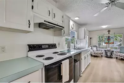 12160 Sara, Brooksville, FL 34613 - Photo 5