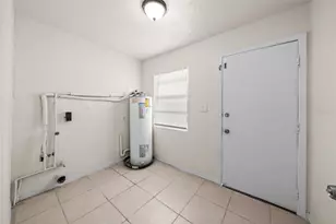 4053 41st Ave N, Saint Petersburg, FL 33714 - Photo 19