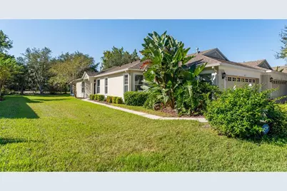 15731 Phoebepark Avenue, Lithia, FL 33547 - Photo 7