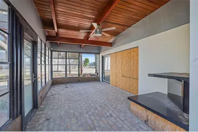 11921 Lagoon Lane, Treasure Island, FL 33706 - Photo 15