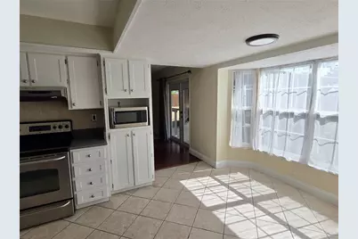 2403 Stonehill Avenue, Valrico, FL 33594 - Photo 9
