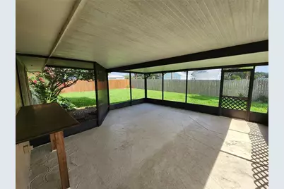 2403 Stonehill Avenue, Valrico, FL 33594 - Photo 19