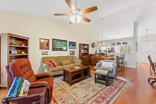 14460 Marina Way, Seminole, FL 33776 - Photo 13