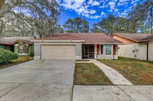 2524 Wrencrest Cir, Valrico, FL 33596 - Photo 29