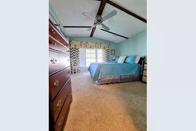 6307 Wealthy Lane, Zephyrhills, FL 33542 - Photo 17