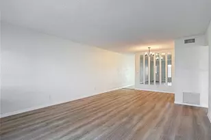 2461 Canadian Way, Clearwater, FL 33763 - Photo 3