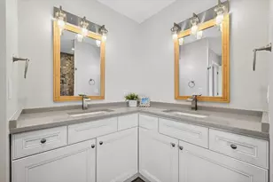 125 Brightwater Dr, Clearwater Beach, FL 33767 - Photo 61