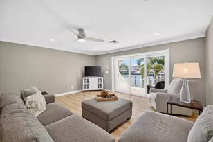 125 Brightwater Dr, Clearwater Beach, FL 33767 - Photo 25