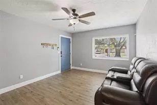 8788 56th Way N, Pinellas Park, FL 33782 - Photo 3