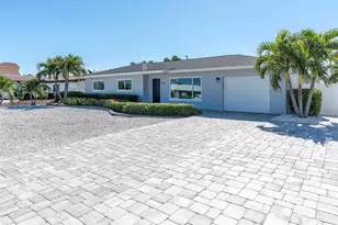 104 24th St, Belleair Beach, FL 33786 - Photo 3