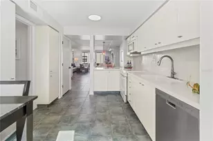 829 Bayport Wy, Longboat Key, FL 34228 - Photo 11
