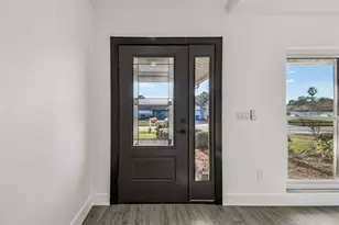 10609 Out Island Dr, Tampa, FL 33615 - Photo 9