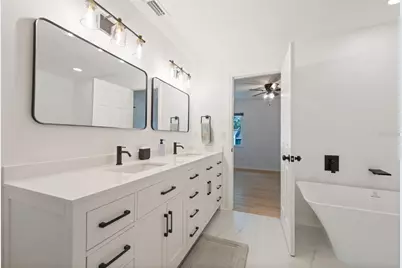 1325 Abbey Crescent Lane, Clearwater, FL 33759 - Photo 25