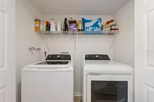 1325 Abbey Crescent Ln, Clearwater, FL 33759 - Photo 15