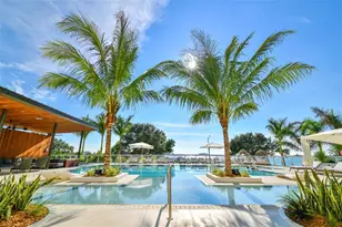 1020 Sunset Point Rd, Clearwater, FL 33755 - Photo 5
