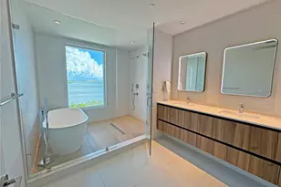 1020 Sunset Point Rd, Clearwater, FL 33755 - Photo 3