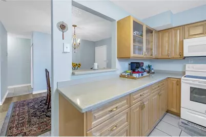4115 34th Way S #195, Saint Petersburg, FL 33711 - Photo 11