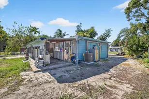 2839 19th St W, Bradenton, FL 34205 - Photo 27