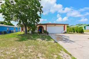 8012 Embassy Blvd, Port Richey, FL 34668 - Photo 1