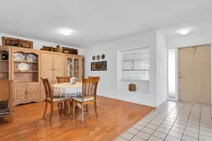 3528 Silver Pine Ct, Sarasota, FL 34231 - Photo 5