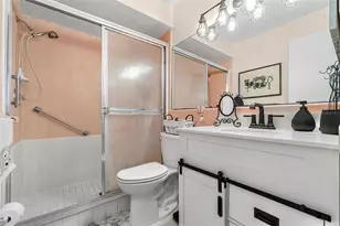 610 N Indian Rocks Road N, Belleair Bluffs, FL 33770 - Photo 17