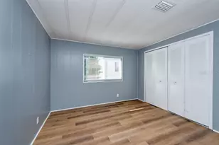 11 Palm Forest Dr, Largo, FL 33770 - Photo 19