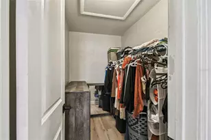 1706 E Chelsea St, Tampa, FL 33610 - Photo 11