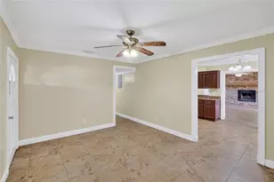 3605 W Flora St, Tampa, FL 33614 - Photo 11