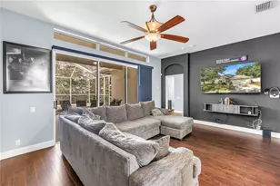 2056 Bellhurst Dr, Dunedin, FL 34698 - Photo 5