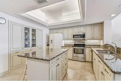 19710 Gulf Boulevard #203, Indian Shores, FL 33785 - Photo 15
