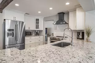 230 S Julia Cir, Saint Pete Beach, FL 33706 - Photo 17