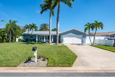 230 S Julia Circle, Saint Pete Beach, FL 33706 - Photo 1