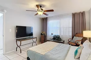 139 Southeast Jefferson Cir N, Saint Petersburg, FL 33703 - Photo 21